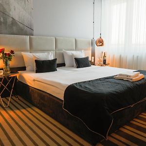 Nobo Hotel - Business